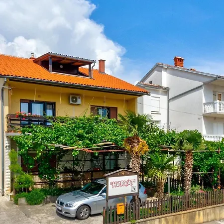 Apartment Fuer 5 Personen Ca 50 Qm In Crikvenica, Kvarner Bucht Und Umgebung *