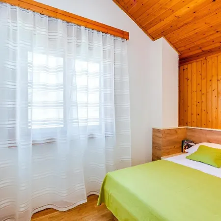 Apartman Fuer 5 Personen Ca 50 Qm In Crikvenica, Kvarner Bucht Und Umgebung